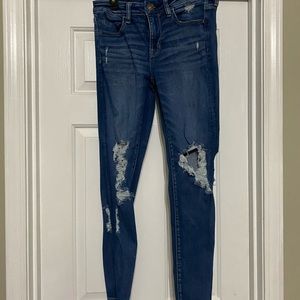 American Eagle - Distressed Jeggings